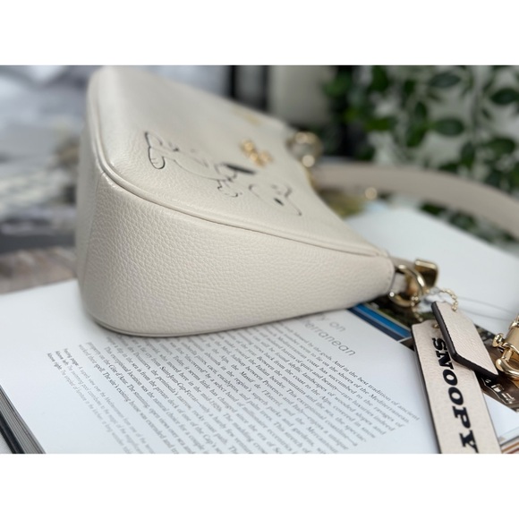 SOLD 💕Coach x Peanuts Teri Shoulder Bag Snoopy CBJ76 Chalk Multi NWT Authentic - Picture 7 of 16